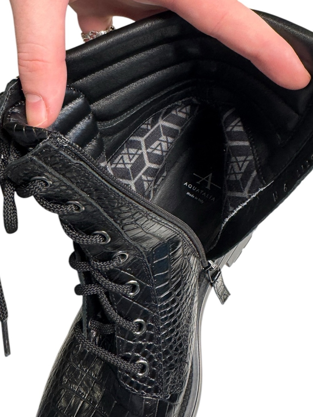 Aquatalia Black Croc Embossed Leather Combat Lace-Up Zip Ankle Boot US Women's 9 - Picture 6 of 12